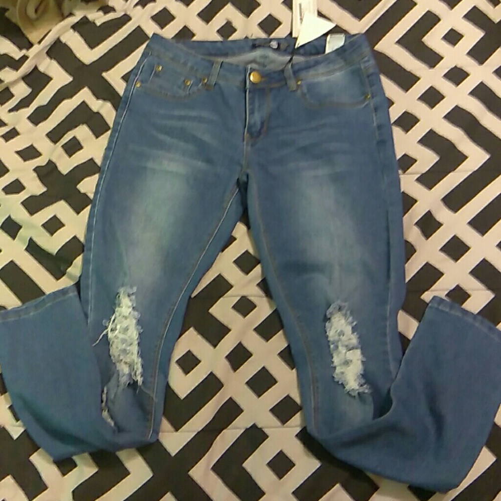 Jeans - Picture 2 of 7